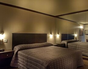 Day room at Ramada Laval By Wyndham.