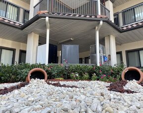 Exterior at Island Suites Hobby Airport.