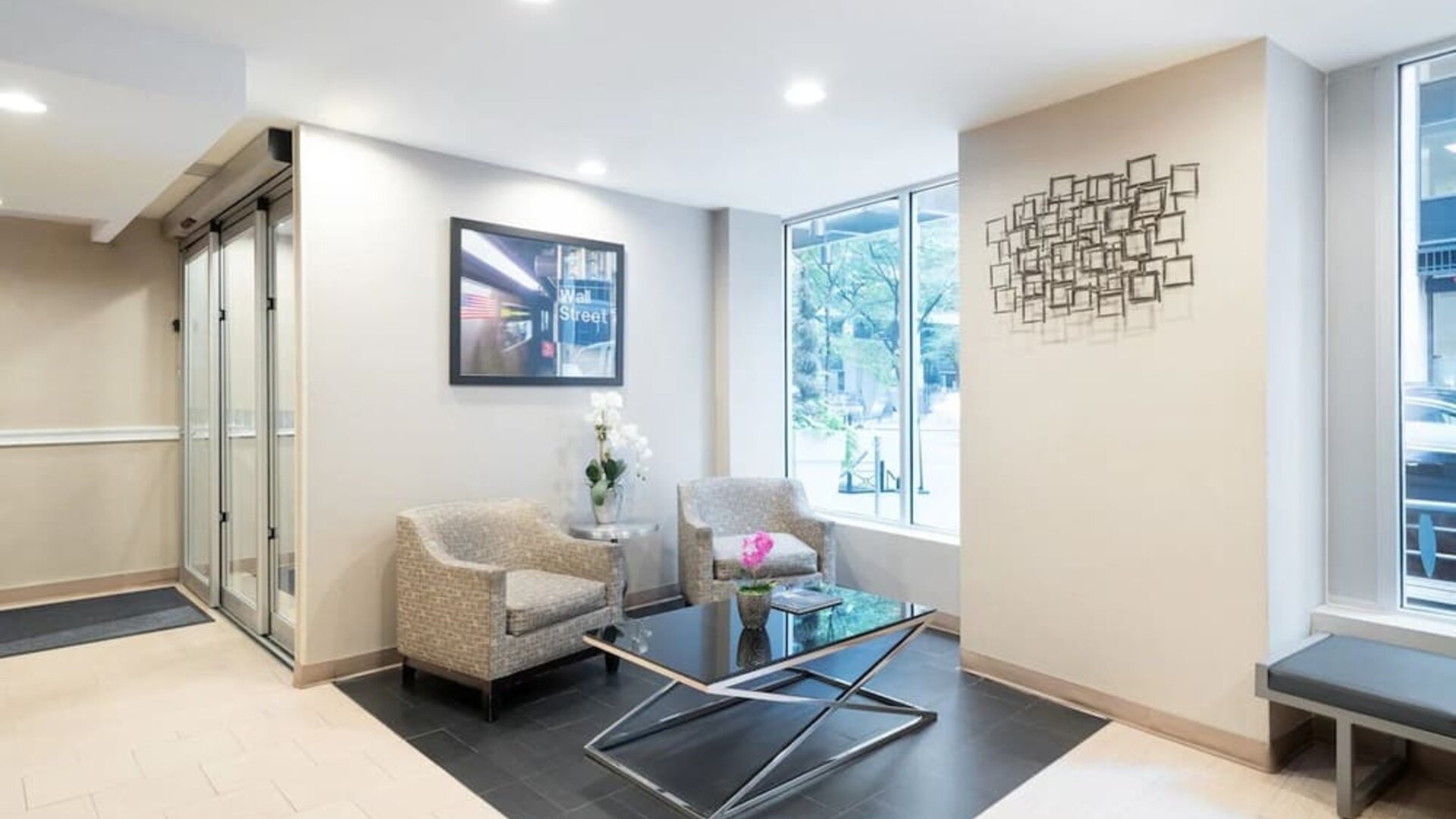 Lobby area at Holiday Inn Express Wall Street.