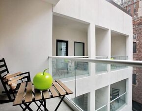 Room view at Tribeca Hotel FiDi.