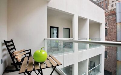 Room view at Tribeca Hotel FiDi.