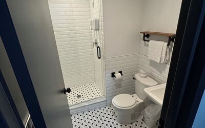 Bathroom at Tribeca Hotel FiDi.