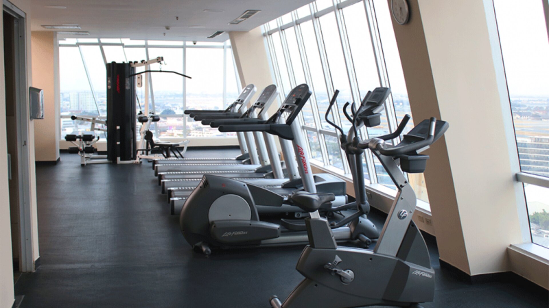 Courtyard By Marriott Guayaquil