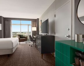 Amenities of day use room at the Hilton Baltimore BWI Airport.