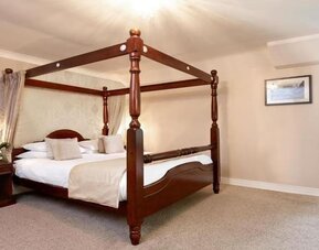  Spacious day room at The Old Golf House Hotel.