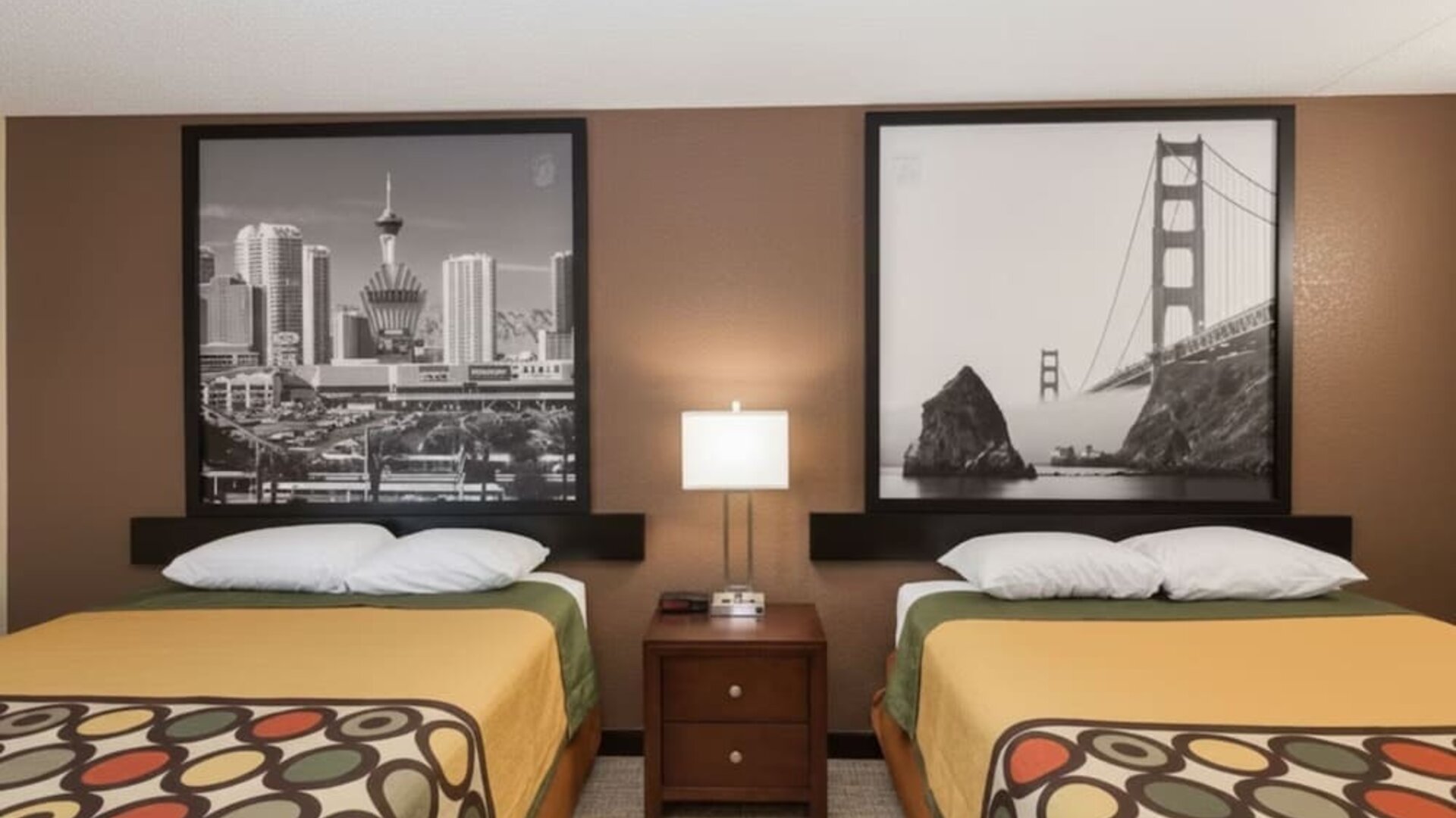 Day room at Coratel Inn And Suites By Jasper Wichita North