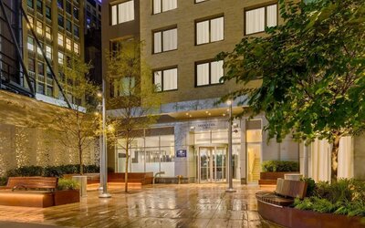 Exterior view of DoubleTree Times Square South.