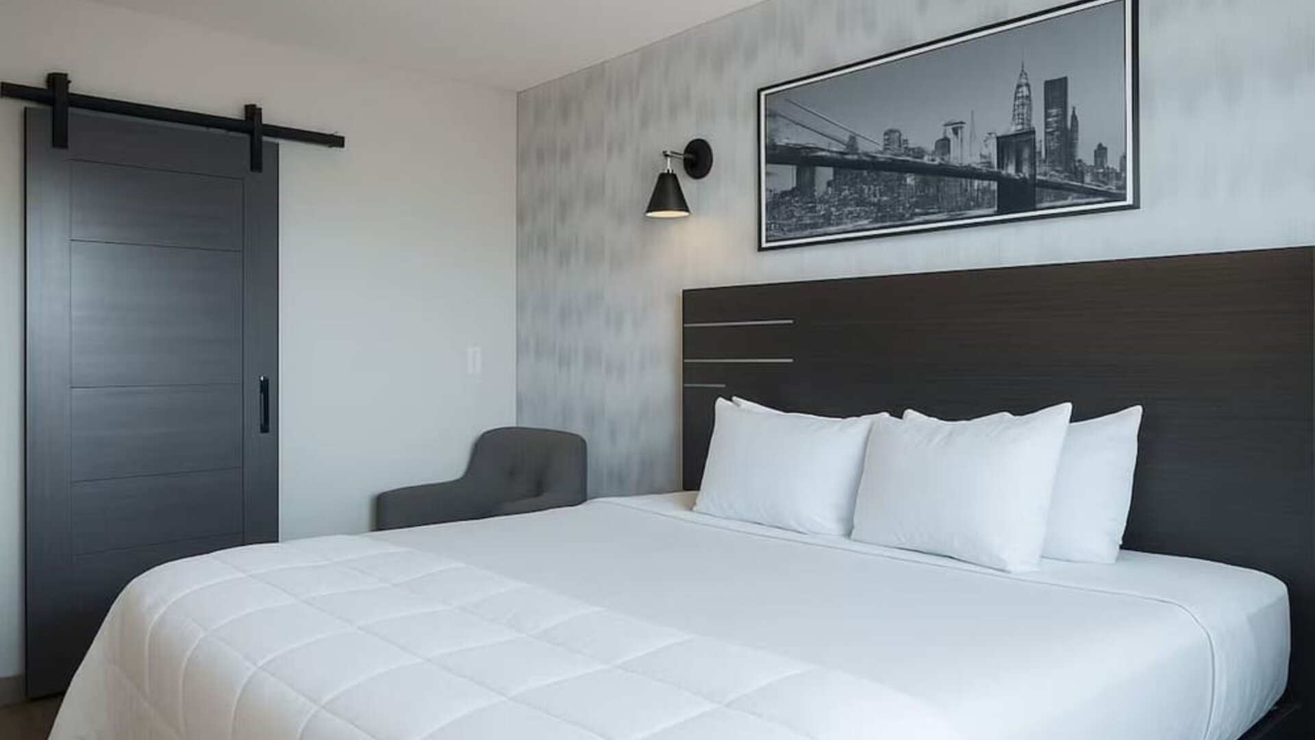 Day room at BKWAY HOTEL.