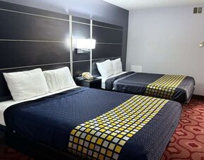 Day use room at Coratel Inn & Suites By Jasper Hastings.