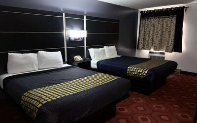 Day use room at Coratel Inn & Suites By Jasper Hastings.