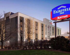 Exterior view of Fairfield Inn East Rutherford Meadowlands.
