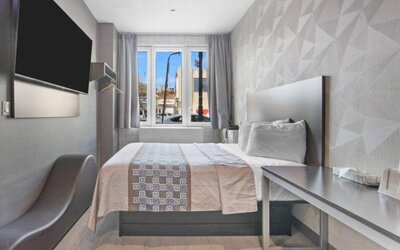 Day use room with natural light at Hotel 365 Bronx.