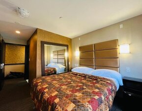 Day room with private bathroom at Hotel Key.