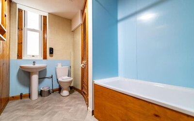 Bathroom at The Southcliff Hotel