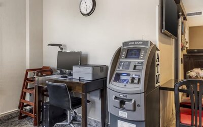 Business center at Best Western Fort Lee.