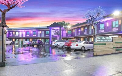 Exterior view of Hotel Opus Bronx.