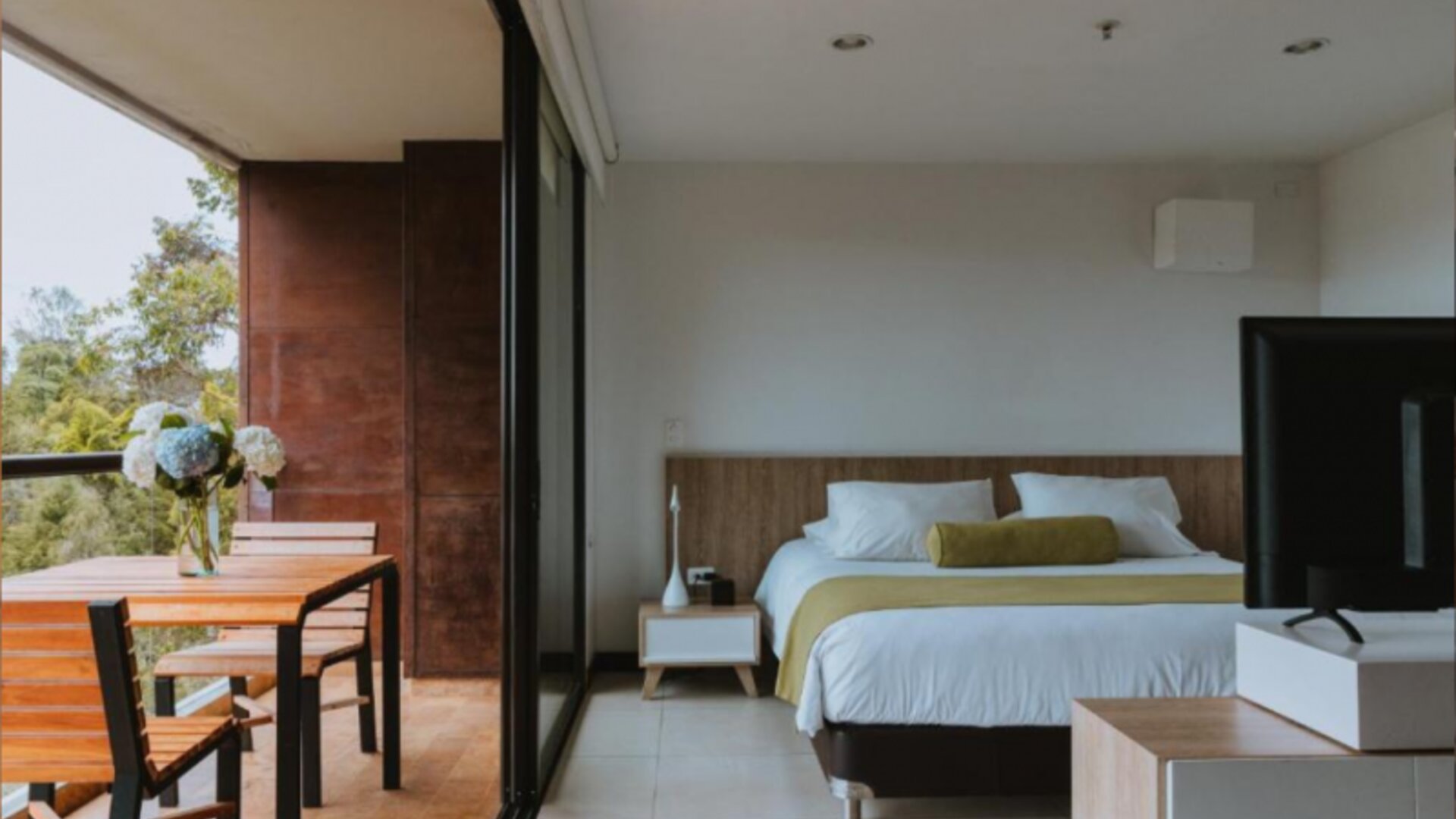 Travelers Rio Verde Living Suites