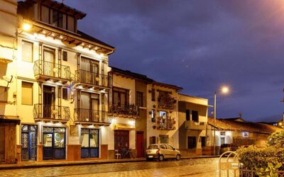 Hotel Azul De La Plaza By Chat Noir